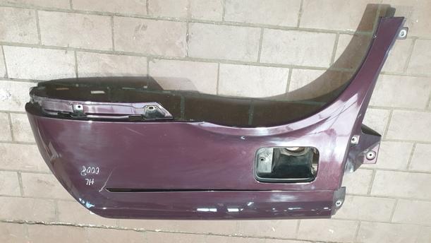 Foto: SEITENTEIL / KOTFLÜGEL HINTEN LINKS eines Lancia Phedra 2.2 Multijet 16v DPF GL