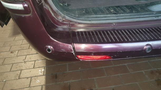 Foto: STOSSFÄNGER / STOßSTANGE HINTEN eines Lancia Phedra 2.2 Multijet 16v DPF GL