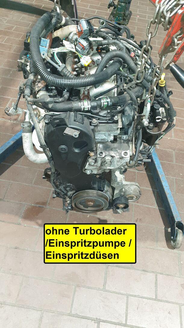 Foto: MOTOR ( 4001370 ) eines Lancia Phedra 2.2 Multijet 16v DPF GL