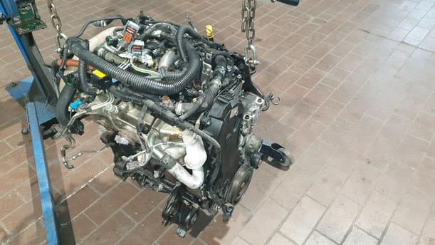 Foto: MOTOR ( 4001370 ) eines Lancia Phedra 2.2 Multijet 16v DPF GL