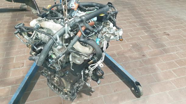 Foto: MOTOR ( 4001370 ) eines Lancia Phedra 2.2 Multijet 16v DPF GL