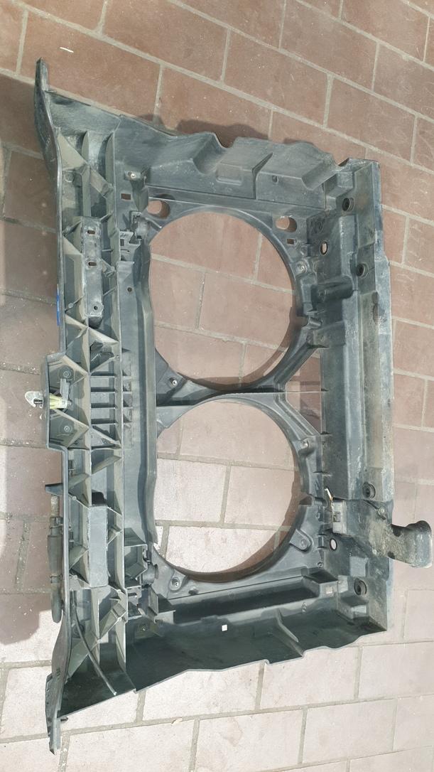 Foto: SCHLOSSTRÄGER eines Lancia Phedra 2.2 Multijet 16v DPF GL