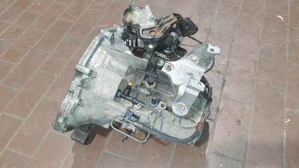 Foto: SCHALTGETRIEBE 5 GANG eines Lancia Phedra 2.2 Multijet 16v DPF GL