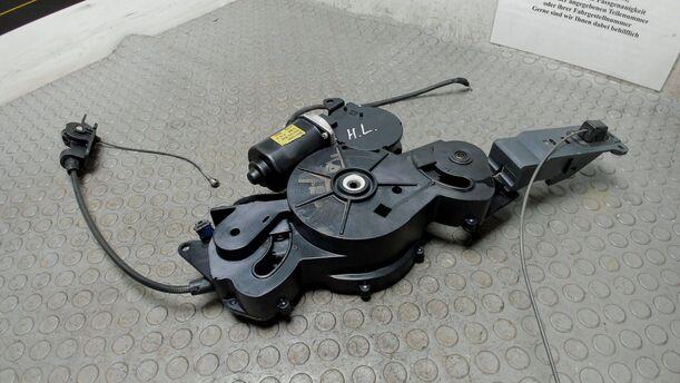 Foto: MOTOR SCHIEBETÜR LINKS eines Lancia Phedra 2.2 Multijet 16v DPF GL