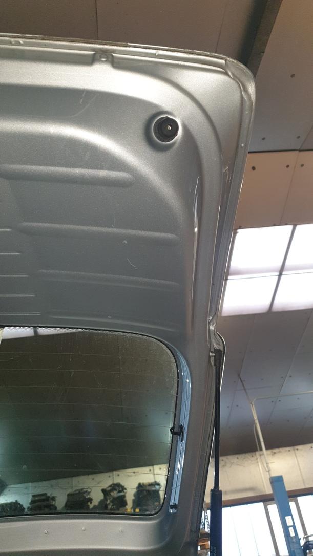 Foto: HECKKLAPPE/ HECKDECKEL eines VW Fox 1.2 GL