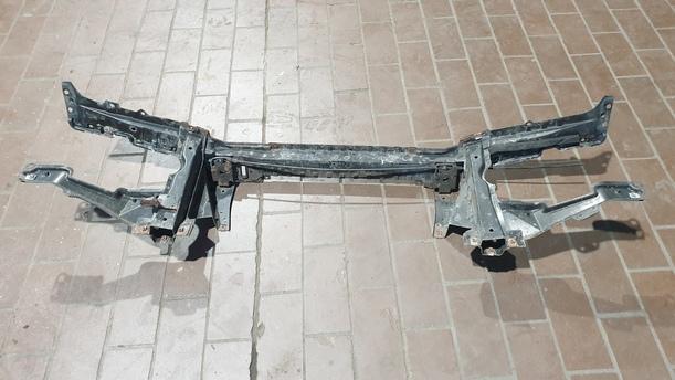 Foto: FRONTBLECH eines BMW X5 3.0 d GL