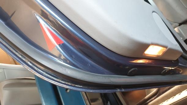 Foto: TÜR HINTEN LINKS eines BMW X5 3.0 d GL