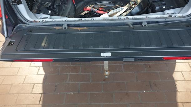 Foto: HECKKLAPPE/ HECKDECKEL UNTEN eines BMW X5 3.0 d GL