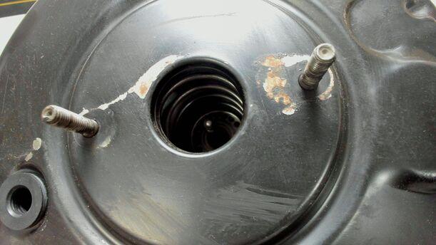Foto: BREMSKRAFTVERSTÄRKER eines Lancia Phedra 2.2 Multijet 16v DPF GL