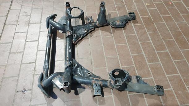 Foto: VORDERACHSE/ ACHSE VORN eines BMW X5 3.0 d GL