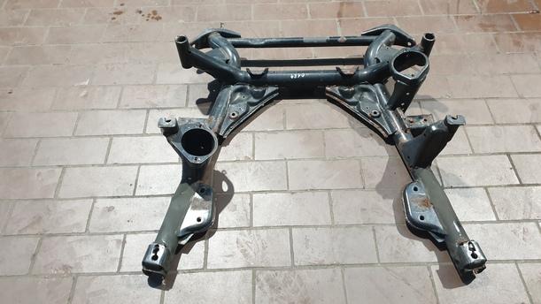Foto: VORDERACHSE/ ACHSE VORN eines BMW X5 3.0 d GL