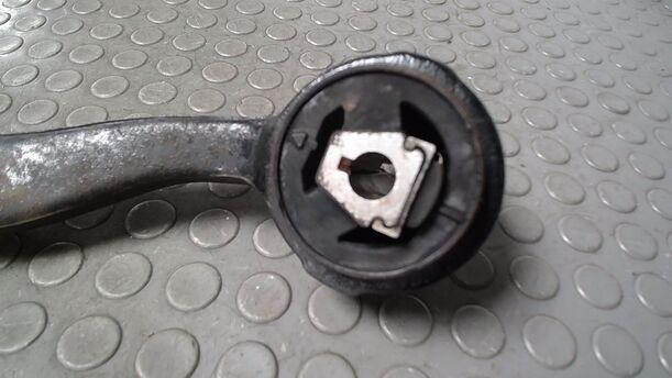 Foto: QUERLENKER VORN LINKS eines BMW X5 3.0 d GL