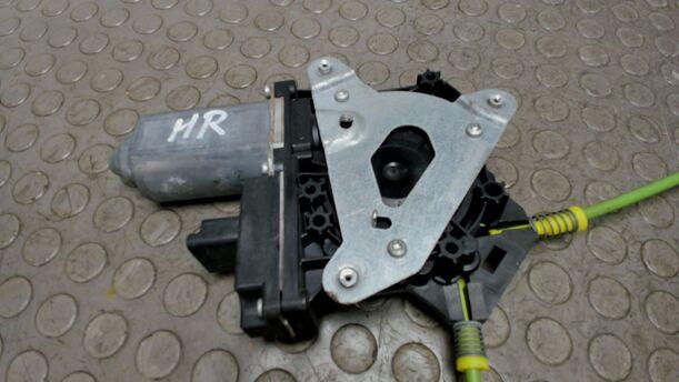Foto: FENSTERHEBER HINTEN RECHTS ELEKTRISCH eines Lancia Phedra 2.2 Multijet 16v DPF GL