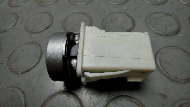Foto: SCHALTER ZENTRALVERRIEGELUNG eines Lancia Phedra 2.2 Multijet 16v DPF