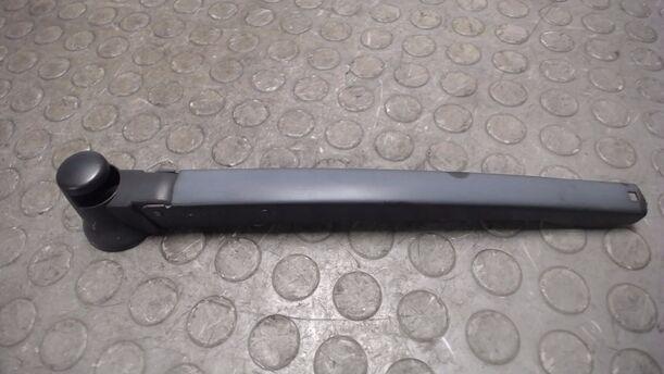 Foto: SCHEIBENWISCHERARM HINTEN eines VW Fox 1.2