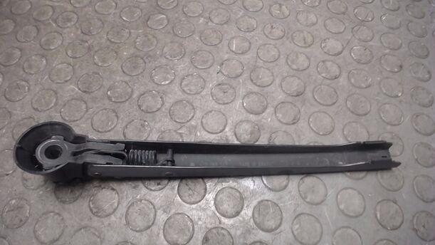 Foto: SCHEIBENWISCHERARM HINTEN eines VW Fox 1.2