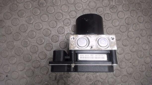 Foto: HAUPTBREMSAGGREGAT ABS eines VW Fox 1.2
