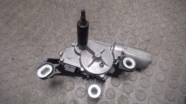 Foto: SCHEIBENWISCHERMOTOR HINTEN eines VW Fox 1.2