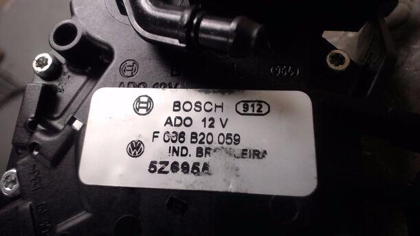 Foto: SCHEIBENWISCHERMOTOR HINTEN eines VW Fox 1.2