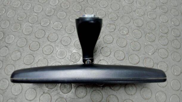 Foto: INNENSPIEGEL eines VW Golf 1.6