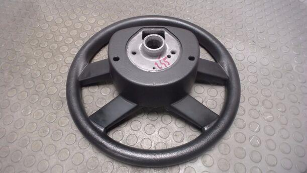 Foto: LENKRAD ( OHNE AIRBAG ) eines VW Fox 1.2 CLX
