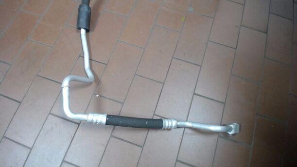 Foto: SCHLAUCH KONDENSATOR / VERDAMPFER eines VW Fox 1.2 CLX