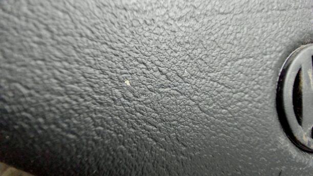 Foto: LENKRAD ( OHNE AIRBAG ) eines VW Golf 1.6 CLX