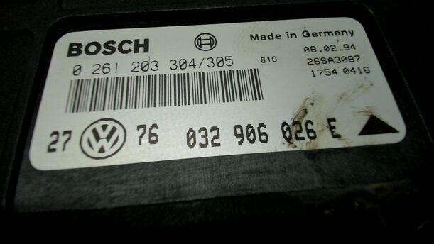 Foto: EINSPRITZSTEUERGERÄT / MOTORSTEUERGERÄT eines VW Golf 1.6 CLX