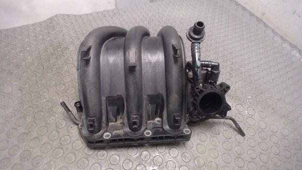 Foto: ANSAUGKRÜMMER / ANSAUGBRÜCKE eines VW Fox 1.2 CLX