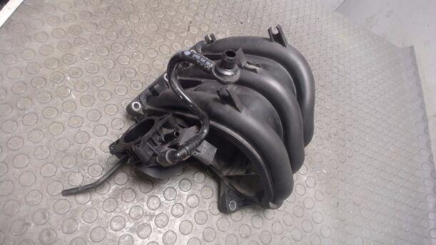 Foto: ANSAUGKRÜMMER / ANSAUGBRÜCKE eines VW Fox 1.2 CLX
