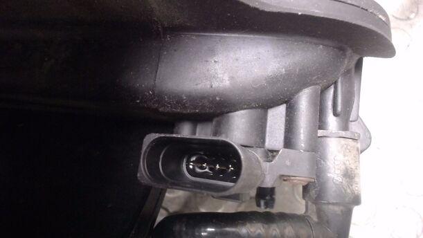 Foto: ANSAUGKRÜMMER / ANSAUGBRÜCKE eines VW Fox 1.2 CLX