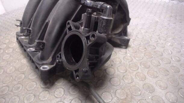 Foto: ANSAUGKRÜMMER / ANSAUGBRÜCKE eines VW Fox 1.2 CLX