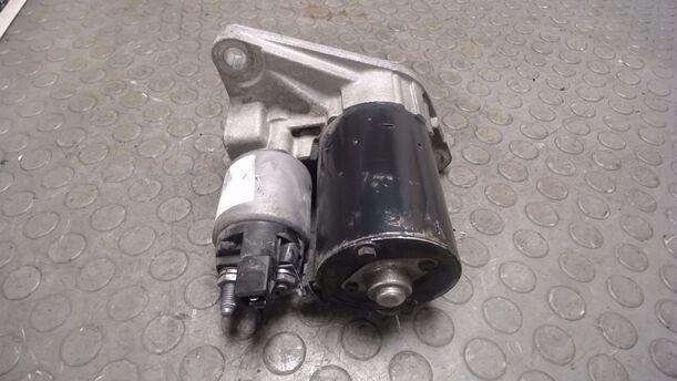 Foto: ANLASSER / STARTER BOSCH eines VW Fox 1.2 CLX