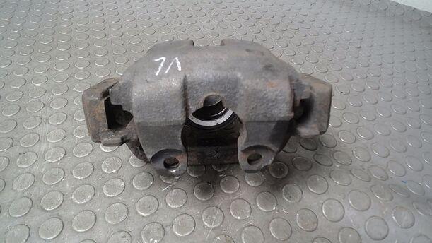 Foto: BREMSSATTEL VORN LINKS eines BMW X5 3.0 d CLX