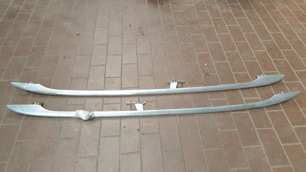 Foto: DACHREILINGPAAR eines VW Passat Variant 2.0 TDI DPF CLX