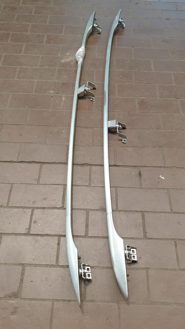 Foto: DACHREILINGPAAR eines VW Passat Variant 2.0 TDI DPF CLX