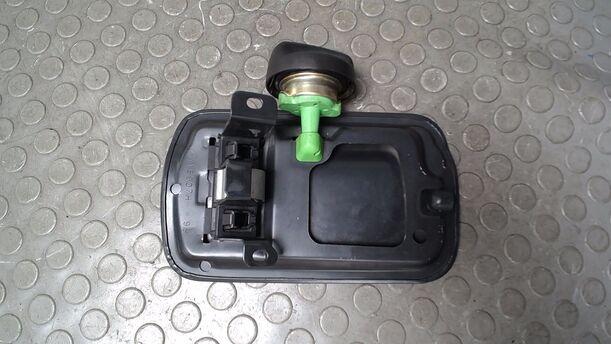 Foto: TANKKLAPPE/ TANKDECKEL eines BMW X5 3.0 d CLX