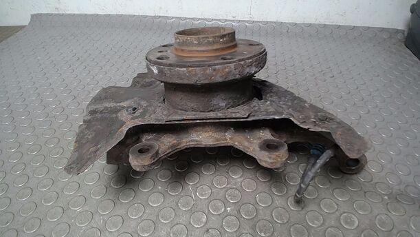 Foto: ACHSSCHENKEL VORN LINKS eines BMW X5 3.0 d CLX