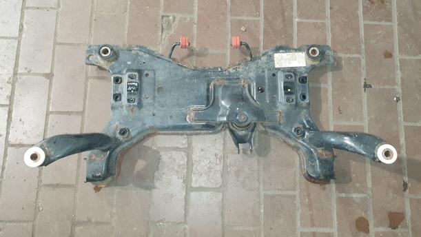 Foto: VORDERACHSE / ACHSE VORNE eines Ford Focus Turnier 1.6 TDCi DPF Sport