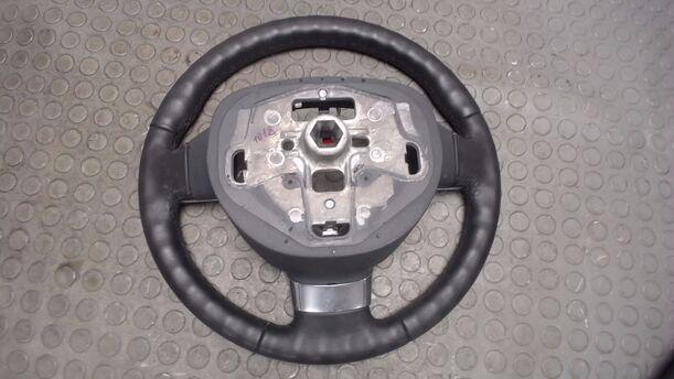Foto: LEDERLENKRAD ( OHNE AIRBAG ) eines Ford Focus Turnier 1.6 TDCi DPF Sport