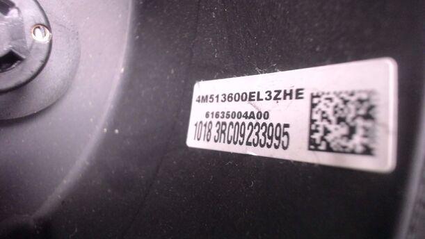 Foto: LEDERLENKRAD ( OHNE AIRBAG ) eines Ford Focus Turnier 1.6 TDCi DPF Sport