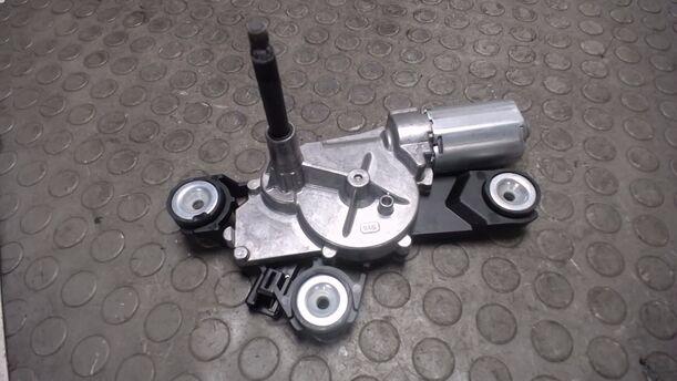 Foto: SCHEIBENWISCHERMOTOR HINTEN ( TURNIER ) eines Ford Focus Turnier 1.6 TDCi DPF Sport