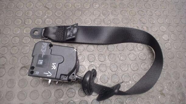Foto: SICHERHEITSGURT VORNE RECHTS ( 4/5 TÜRER ) eines Ford Focus Turnier 1.6 TDCi DPF Sport