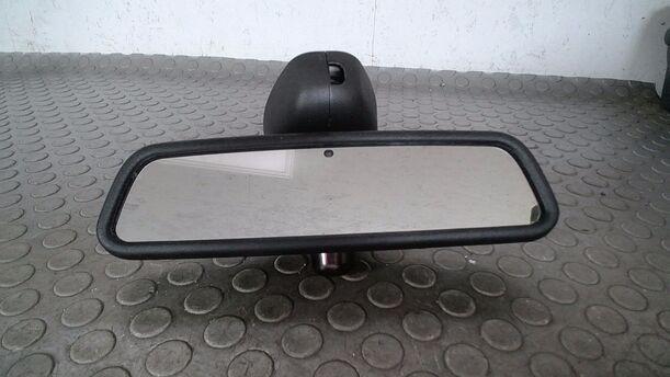 Foto: INNENSPIEGEL AUTOMATISCH ABBLENDBAR ( ALARMALNAGE ) eines BMW X5 3.0 d Sport