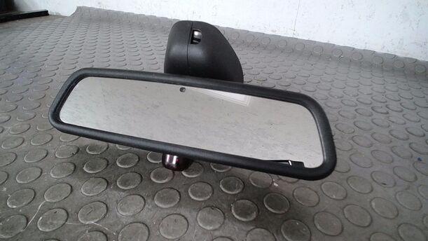 Foto: INNENSPIEGEL AUTOMATISCH ABBLENDBAR ( ALARMALNAGE ) eines BMW X5 3.0 d Sport