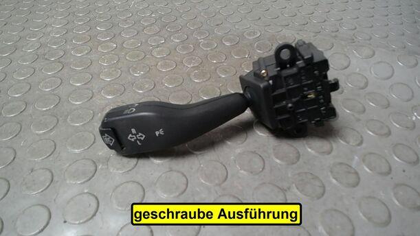 Foto: BLINKSCHALTER/ KOMBISCHALTER eines BMW X5 3.0 d Sport