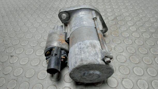 Foto: ANLASSER / STARTER ( VALEO ) eines VW Passat Variant 2.0 TDI DPF Sport