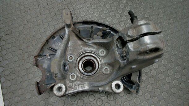 Foto: ACHSSCHENKEL VORNE LINKS eines VW Passat Variant 2.0 TDI DPF Sport