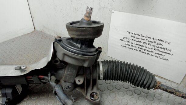 Foto: LENKGETRIEBE ELEKTRISCH eines VW Passat Variant 2.0 TDI DPF Sport