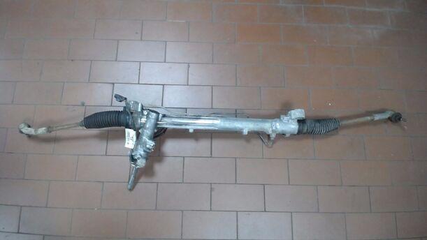 Foto: SERVOLENKUNG eines Ford Focus Turnier 1.6 TDCi DPF Sport